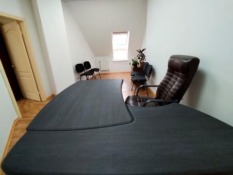 комерційна за адресою Середньофонтанська вул., 19