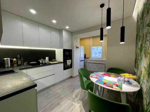 квартира за адресою Дніпро, Слави бульв., 10