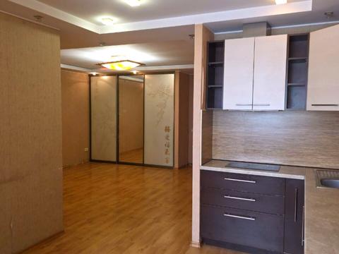 квартира по адресу Менахем-Мендл Шнеерсона ул. (Мініна), 1