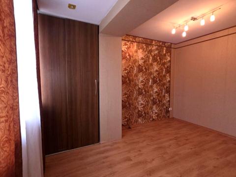 квартира по адресу Менахем-Мендл Шнеерсона ул. (Мініна), 1