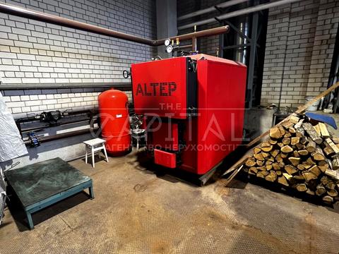 комерційна за адресою Київ, Велика Окружна вул., 3