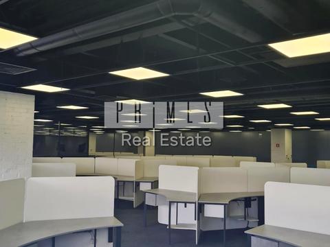 комерційна за адресою Вадима Гетьмана вул., 6