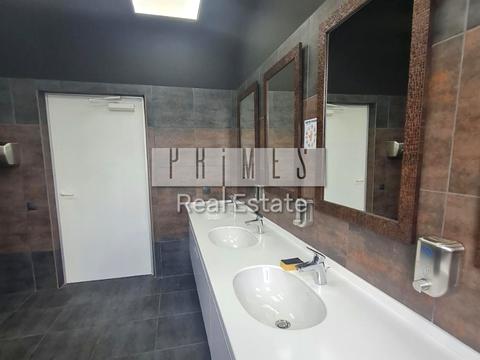 комерційна за адресою Вадима Гетьмана вул., 6