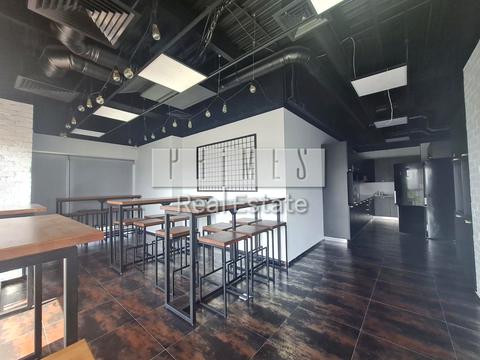 комерційна за адресою Вадима Гетьмана вул., 6