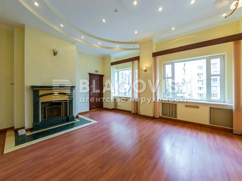 комерційна за адресою Саксаганського вул., 67