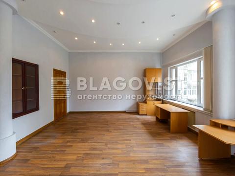 комерційна за адресою Саксаганського вул., 67