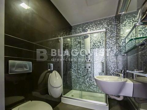 комерційна за адресою Саксаганського вул., 67