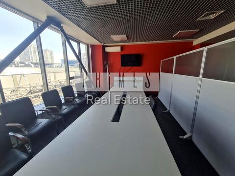 комерційна за адресою Вадима Гетьмана вул., 6