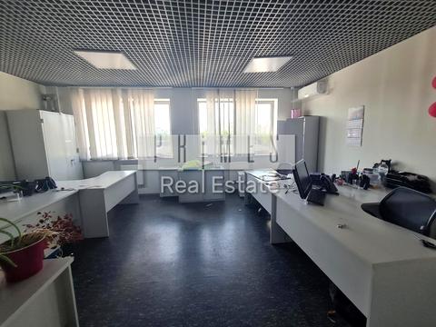 комерційна за адресою Вадима Гетьмана вул., 6