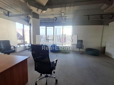 комерційна за адресою Вадима Гетьмана вул., 6