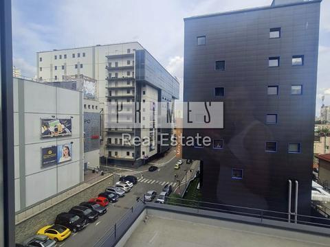 комерційна за адресою Вадима Гетьмана вул., 6