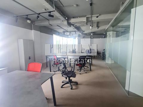 комерційна за адресою Вадима Гетьмана вул., 6