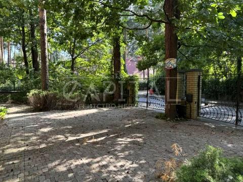 будинок за адресою Дачна вул.