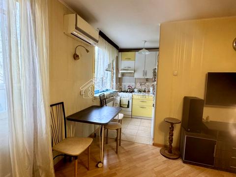 квартира по адресу Науки ул., 88/90