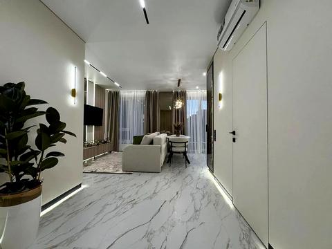 квартира за адресою 24 Серпня вул., 1