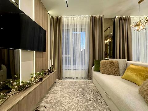 квартира за адресою 24 Серпня вул., 1