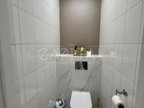 комерційна за адресою Русанівська набережна вул., 8