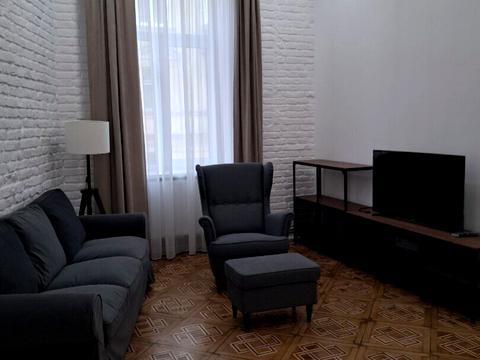 квартира за адресою Шептицьких вул., 10