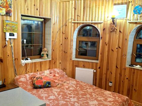 будинок за адресою Зоряна вул.