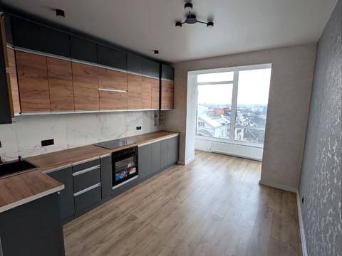 квартира за адресою Августина Волошина вул., 2-А