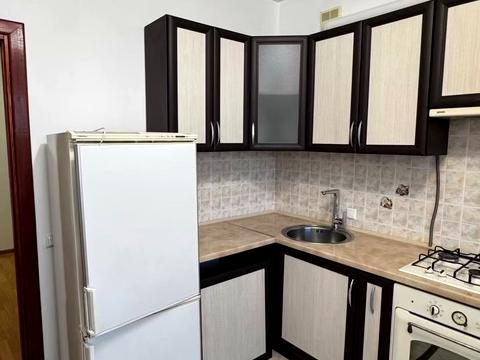 квартира за адресою Чорновола вул., 11