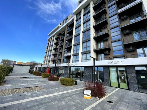 комерційна за адресою Тиводара Легоцького вул., 80