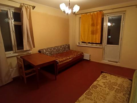 квартира за адресою Гната Хоткевича вул., 6