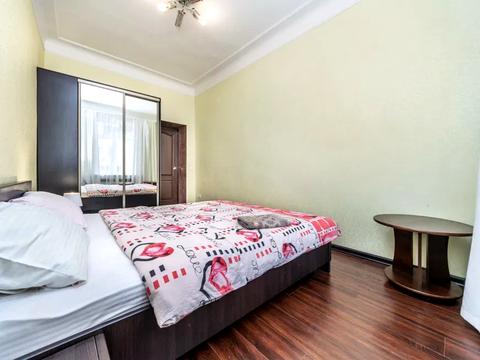 квартира за адресою Велика Васильківська вул. (Червоноармійська), 20