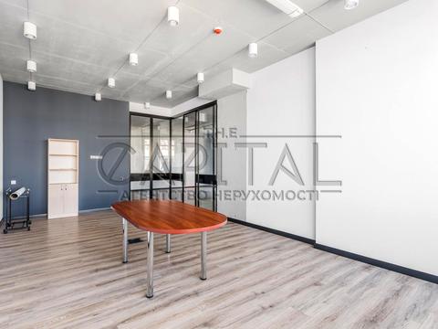 коммерческая по адресу Днепровская набережная ул., 14