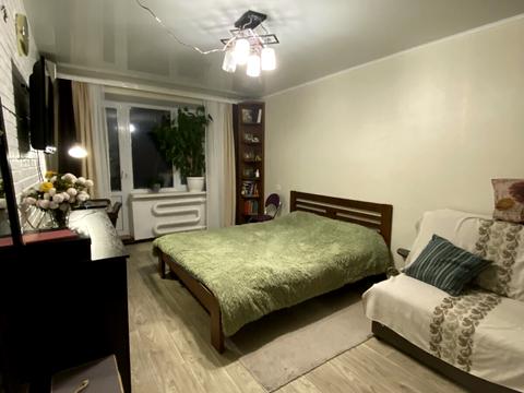 квартира за адресою Академіка Заболотного вул., 18