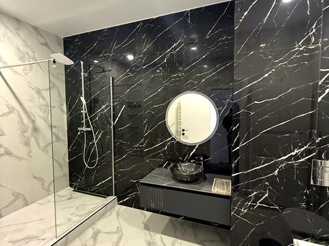 квартира за адресою Андрія Верхогляда вул. (Михайла Драгомирова), 14-А