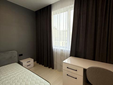 квартира за адресою Андрія Верхогляда вул. (Михайла Драгомирова), 14-А