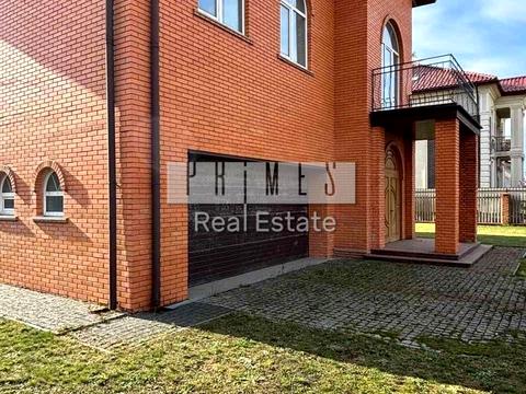 будинок за адресою Київ, Василя Сухомлинського вул.