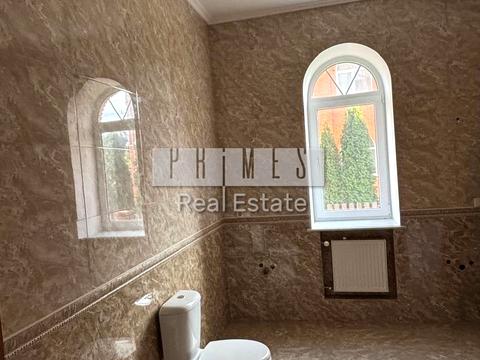 будинок за адресою Київ, Василя Сухомлинського вул.