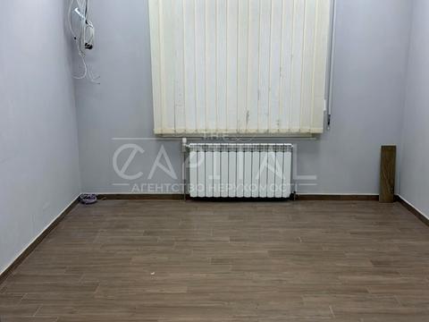 комерційна за адресою Макаренка вул., 1-А