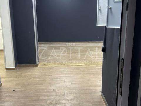 комерційна за адресою Макаренка вул., 1-А