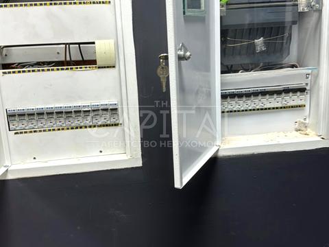 комерційна за адресою Макаренка вул., 1-А