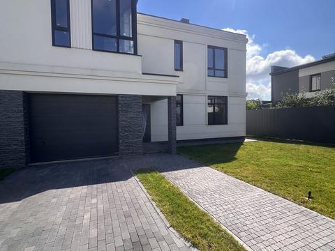 дом по адресу пгт. Чабаны, Машинобудівників ул.