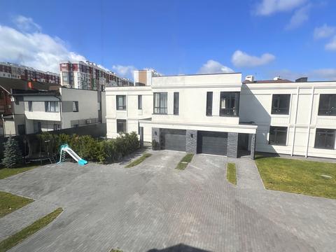 дом по адресу пгт. Чабаны, Машинобудівників ул.