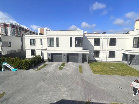 дом по адресу пгт. Чабаны, Машинобудівників ул.