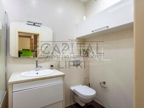 квартира за адресою Андрія Верхогляда вул. (Михайла Драгомирова), 20