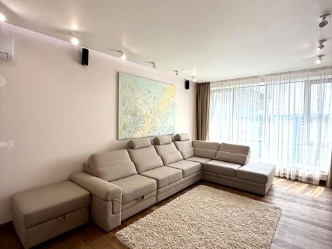 квартира за адресою Київ, Дніпровська набережна вул., 14-А