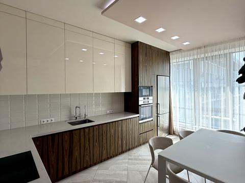 квартира за адресою Київ, Дніпровська набережна вул., 14-А