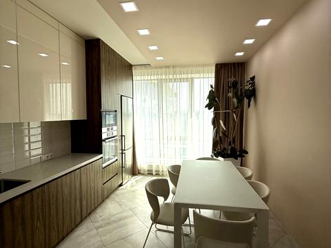 квартира за адресою Київ, Дніпровська набережна вул., 14-А