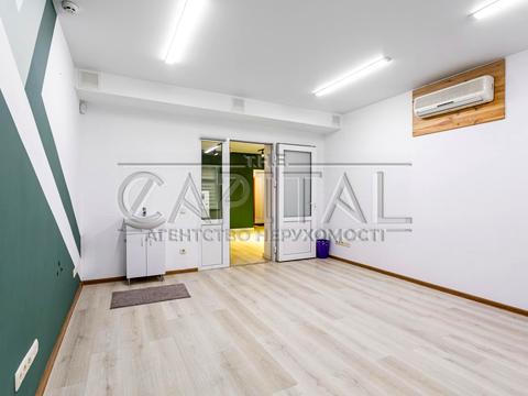 коммерческая по адресу Оболонская набережная ул., 19