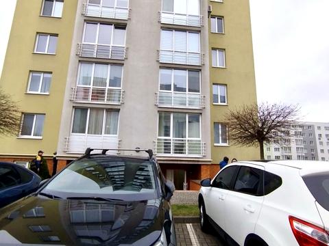 комерційна за адресою Карла Мікльоша вул., 11