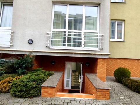 комерційна за адресою Карла Мікльоша вул., 11