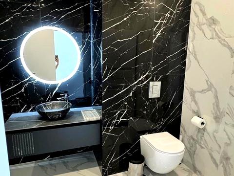 квартира за адресою Андрія Верхогляда вул. (Михайла Драгомирова), 14-А