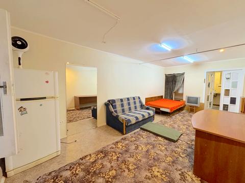 комерційна за адресою Бунина, 35