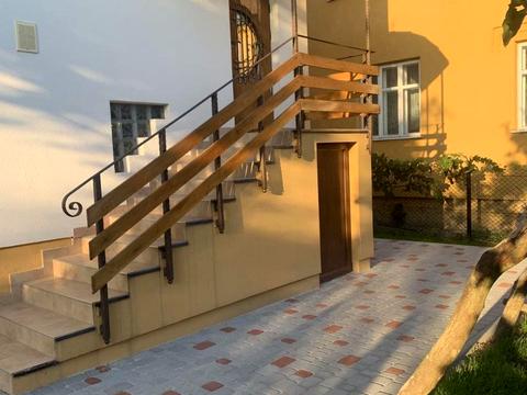 будинок за адресою с. Оброшине, Січових Стрільців, 1